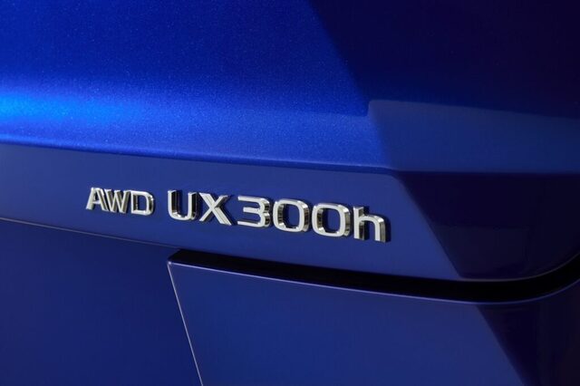 2025_Lexus_UXh_FSPORT_007-1024x683 (1).jpg