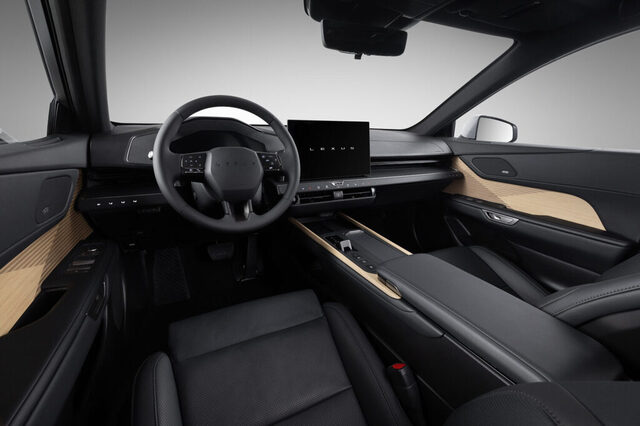 Lexus_ES500e_Luxury_03-1500x1000.jpg