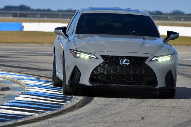 th_2022_Lexus_IS_500_F_SPORT_Performance_Launch_Edition_033-1.jpg