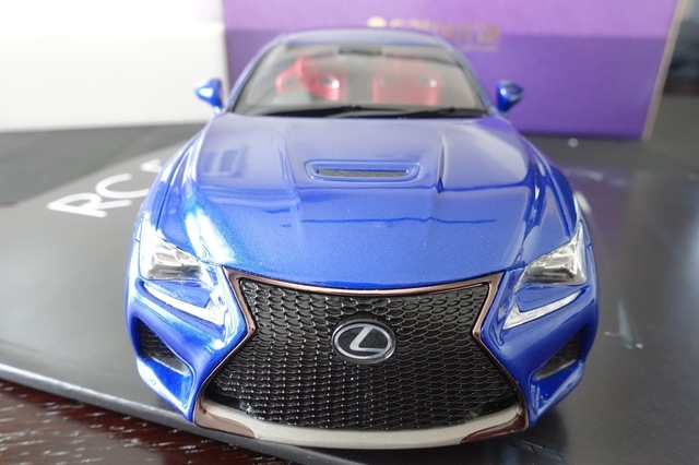 京商 LEXUS RCF 1/18 samuraiシリーズ ミニカー買ってみた！: のんびり