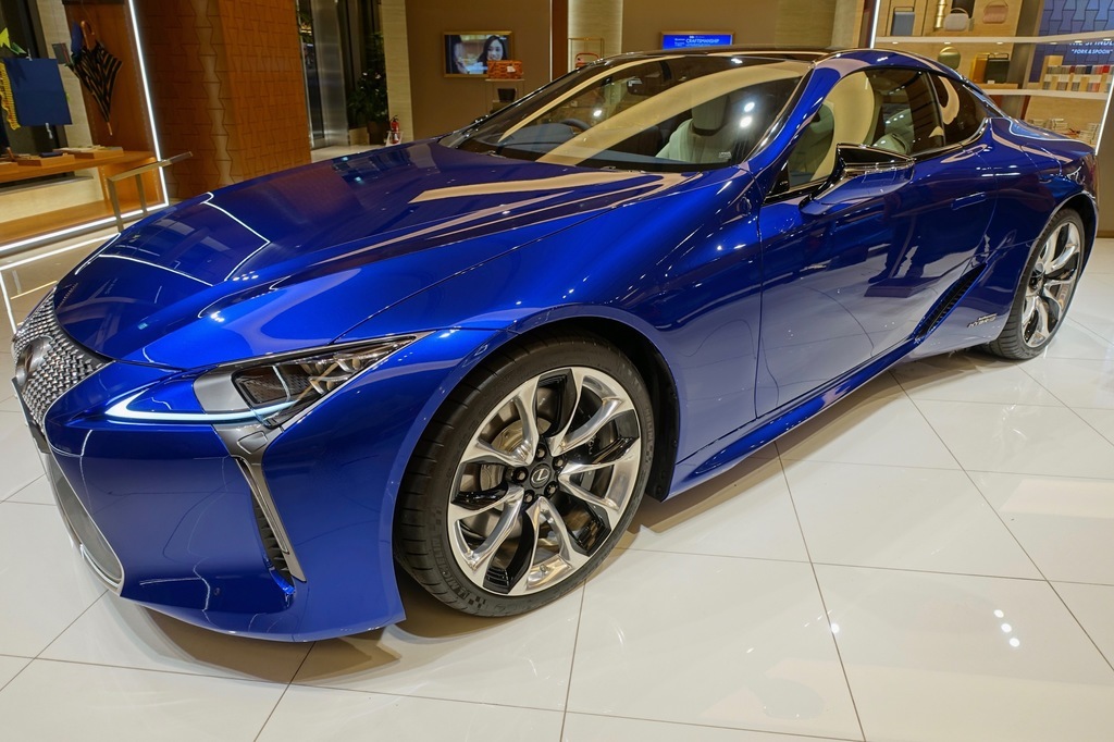 LEXUS LC500/LC500h 特別仕様「ストラクチュラルブルー」早速レポート