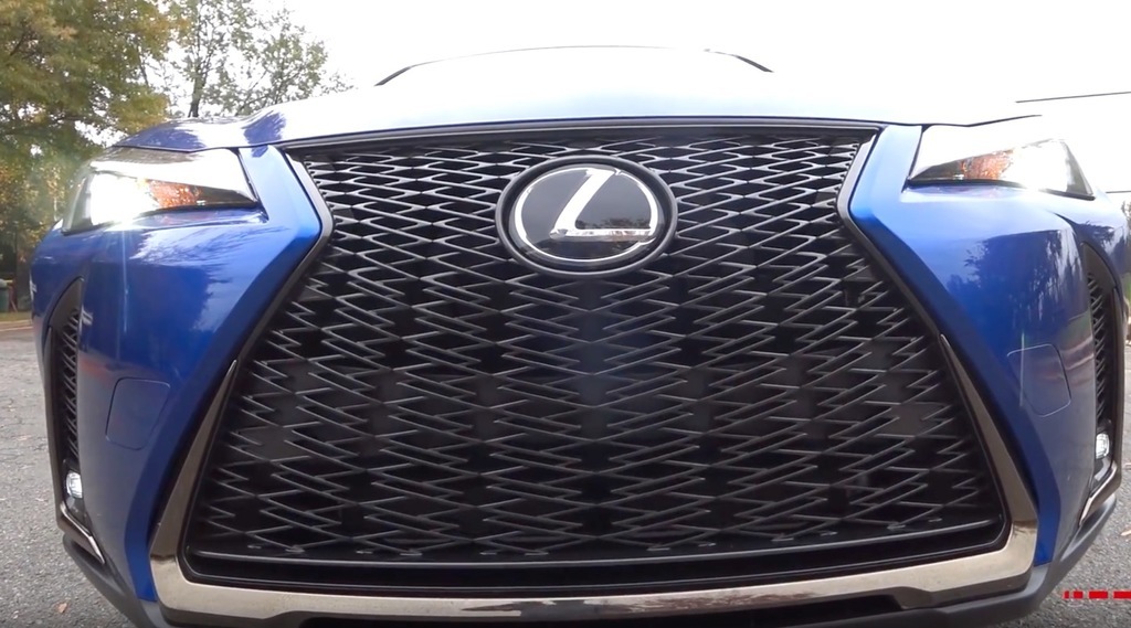 UX200 F SPORT 実車見てきました（妄想編）: のんびりなまけにっき2