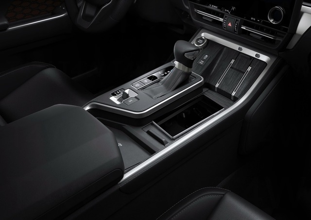 th_GXP4013.jpg