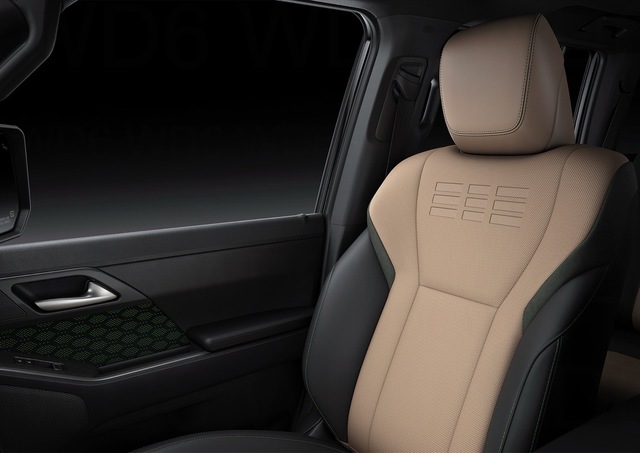 th_GXP7027.jpg