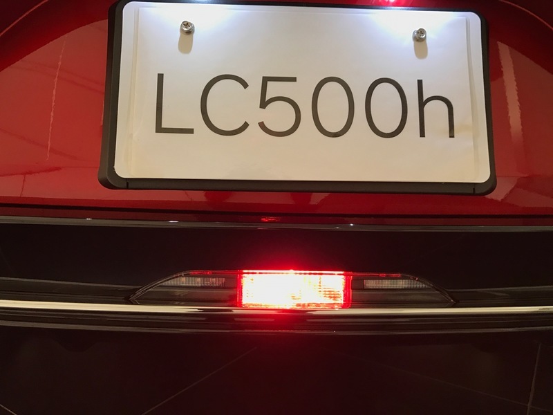 Lexus Lc500h 次々ディーラーに配送中 のんびりなまけにっき２